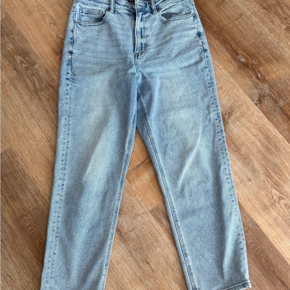 American Eagle Outfitters Light Blue Mom Jeans